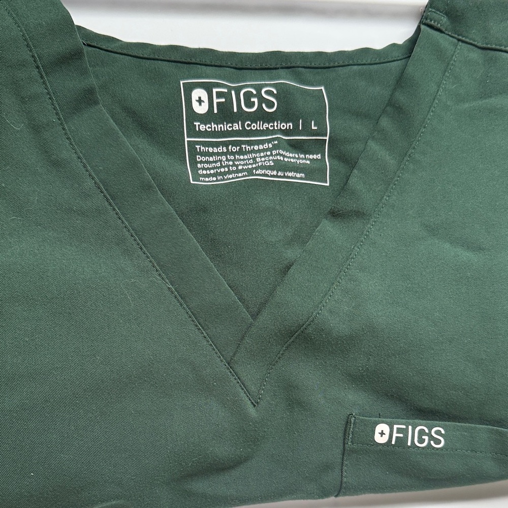 Figs British Racing Green V-Neck Scrub Top